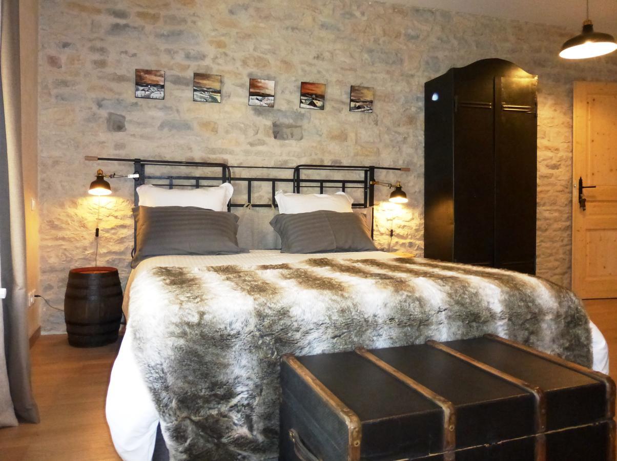 Chambres D'Hotes Bered Vuillemin Бом-ле-Дам Екстериор снимка
